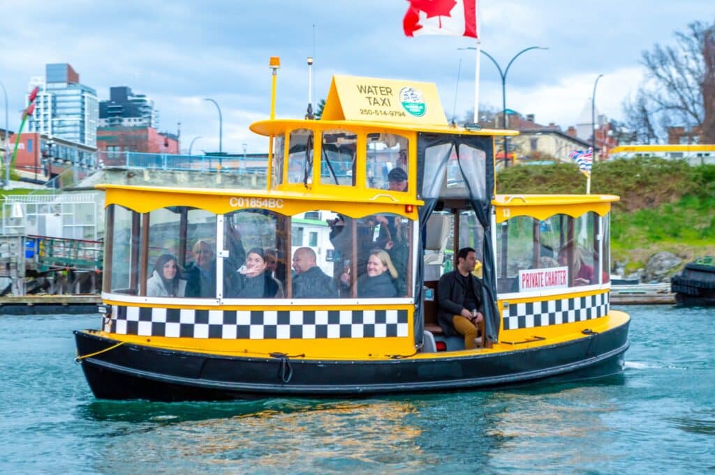 Photo credit @vicharbourferry on Instagram